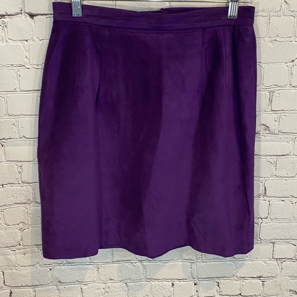 Skirt Mini Faux Suede Purple-S/M - Picture 4 of 5